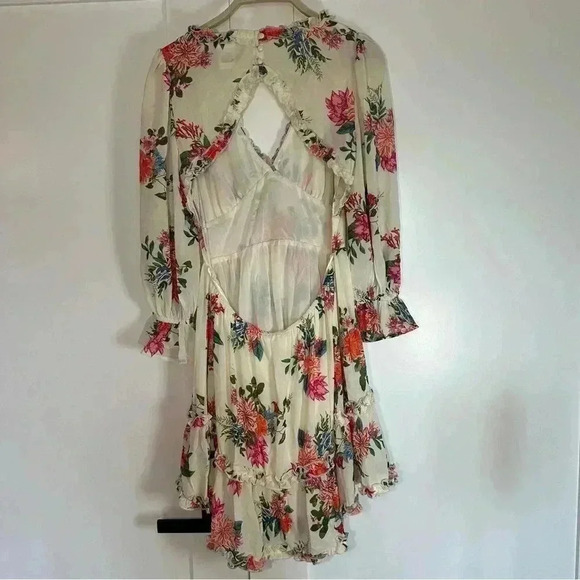 Flying Tomato Floral Dress with Ruffle Details - Picture 2 of 11